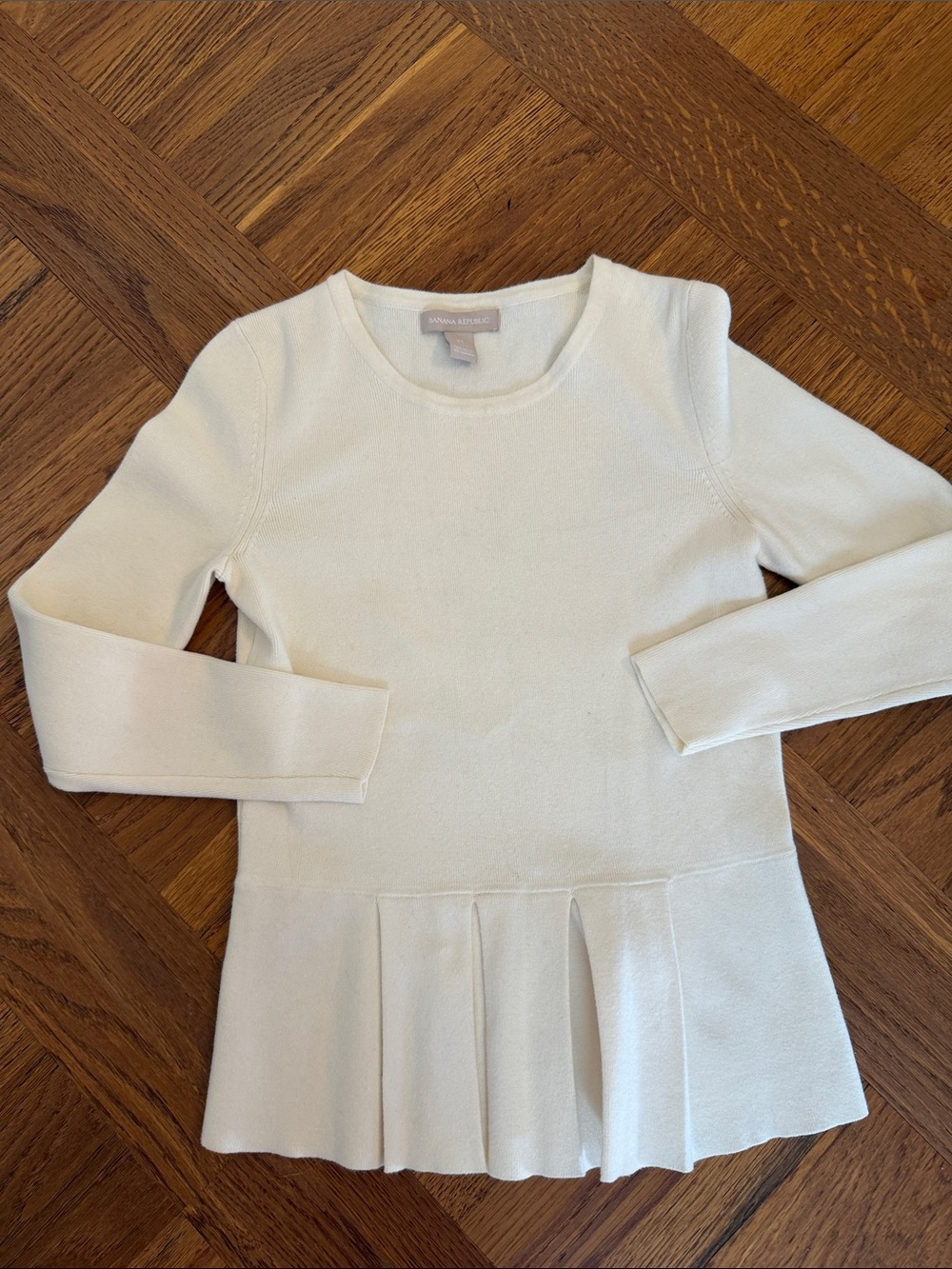 Banana Republic Peplum Cream Knit Sweater XS